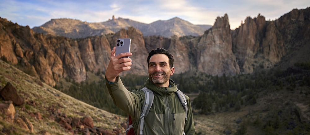 inReach® Messenger Plus selfie